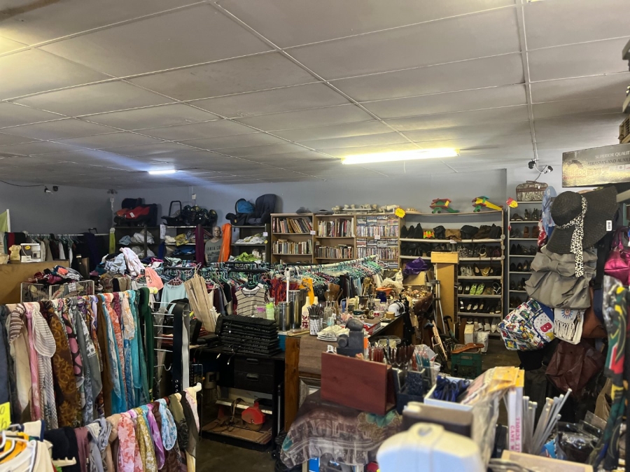 To Let Commercial Property for Rent in Schoemansville North West
